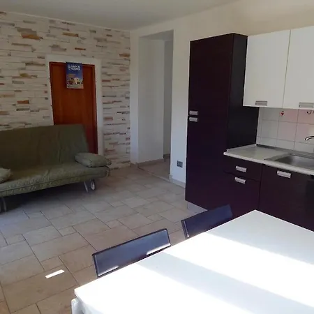 Apartment Bilocale Con Giardino A - S104 *
