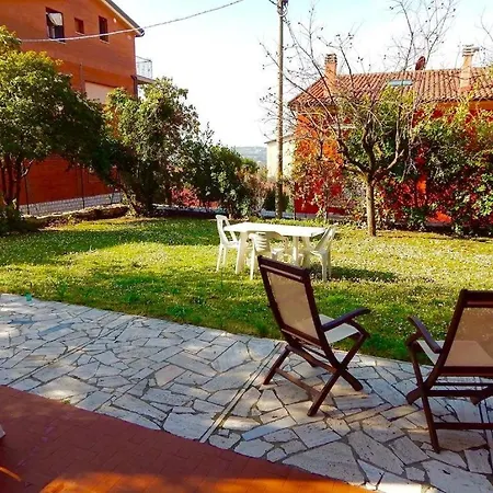 Bilocale Con Giardino A - S104